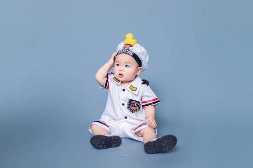 琼中宝宝老摇头怎么回事